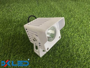 Đèn chiếu cột vuông mũ 30w